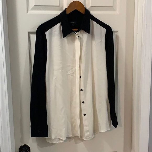 Karen Kane Tops - 3/$25 - Karen Kane Women’s bowling shirt
